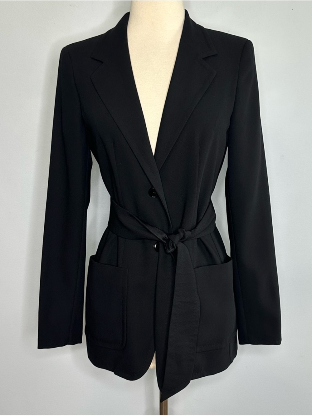 MaxMara Black Crepe Single Breasted Patch Pockets Belted Jacket Size 6/8